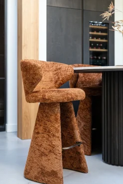 Barstoel Gatsbi Chenille, kleur Cinnamon (zithoogte 75cm)