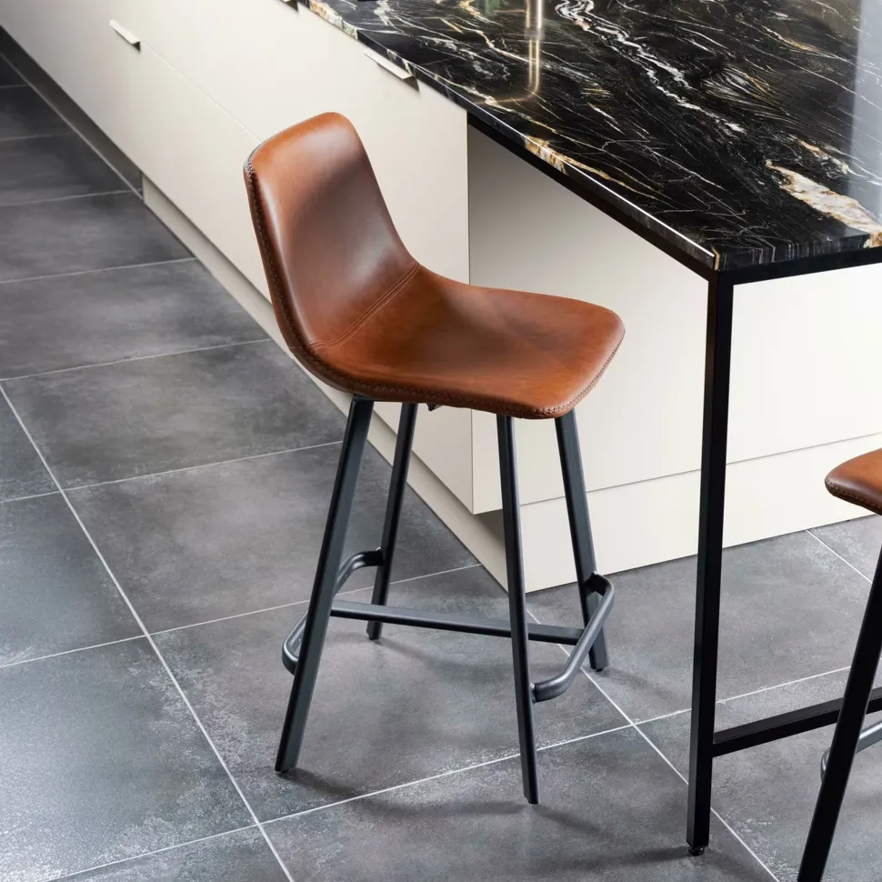 Barstoel Xanthe PU, kleur Cognac (zithoogte 63cm)