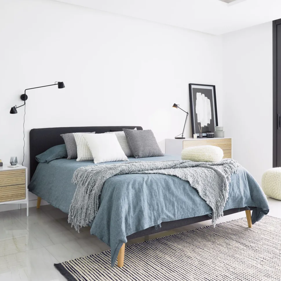 Bed Dyla kleur Antraciet