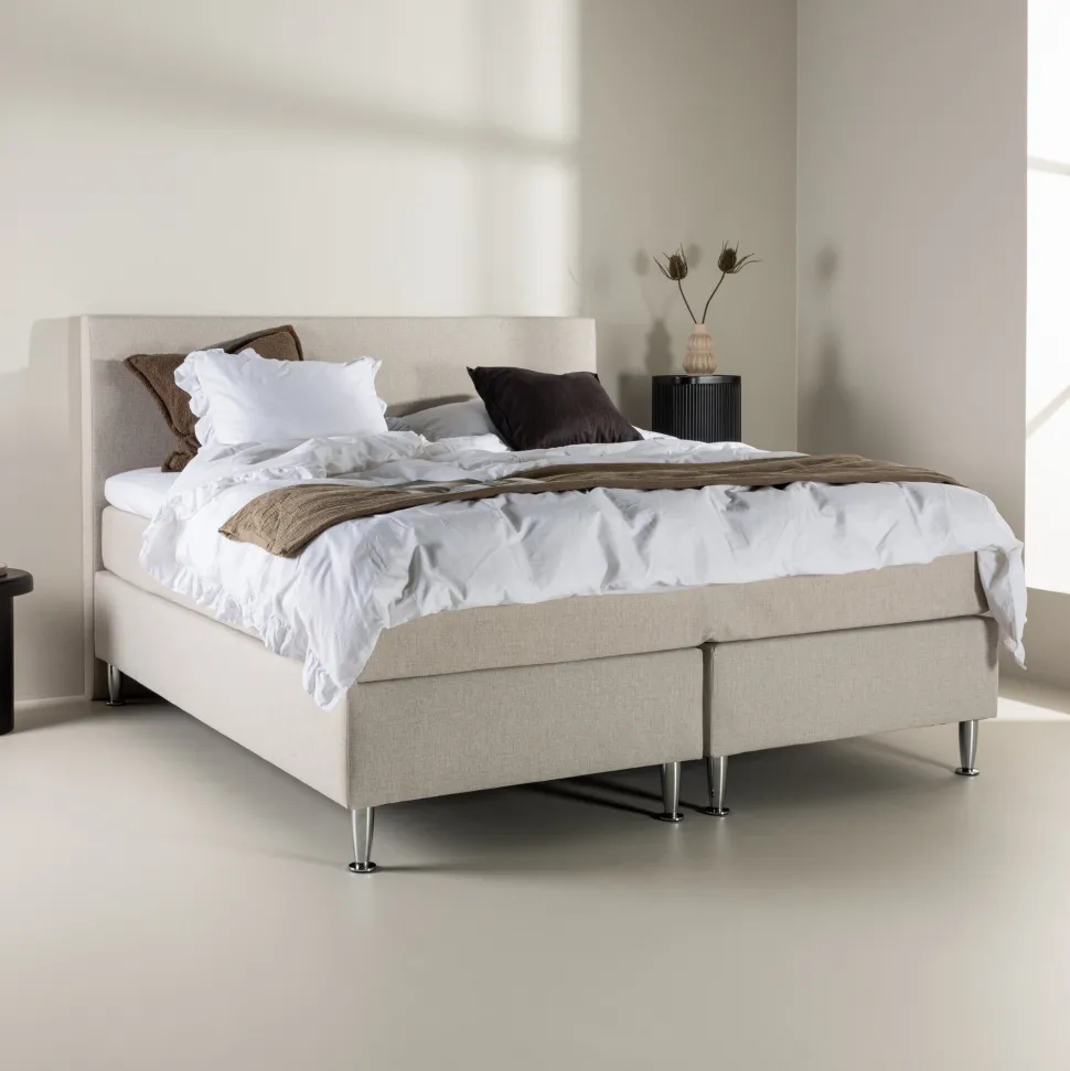 Bed Jacquise 180 x 200cm