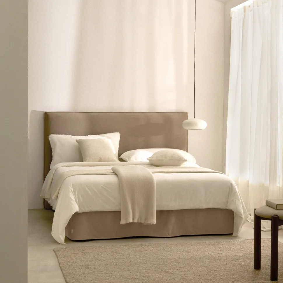 Bed Jaira Linnenmix, kleur Taupe