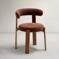 Eetkamerstoel Granite Chenille en noten essenhout