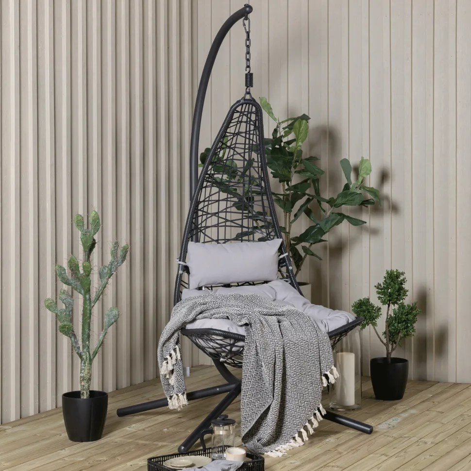 Hangstoel Natausha Wicker