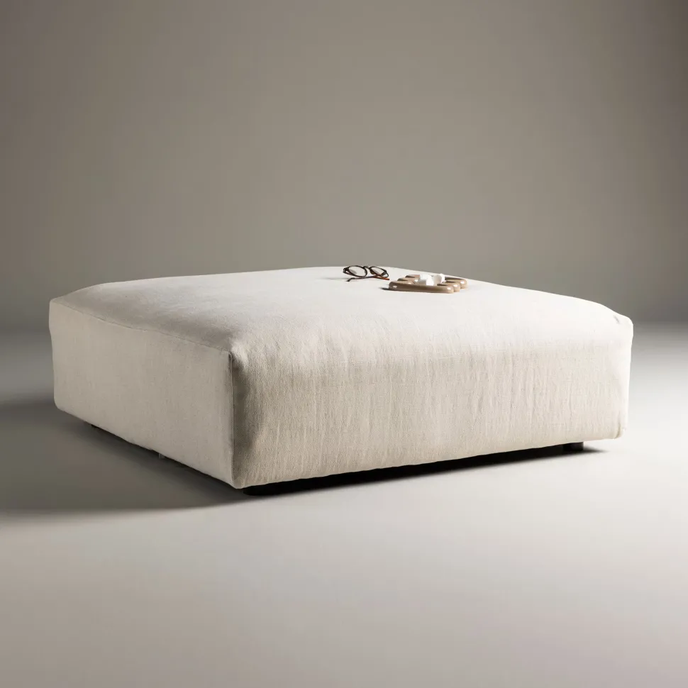 Hocker Page kleur Beige