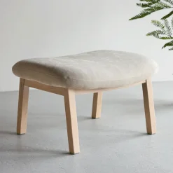 Hocker Shanthi Rubberhout en stof, kleur Beige