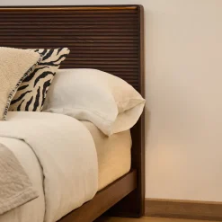 Hoofdbord Norlen Met LED-verlichting, Walnootfineer