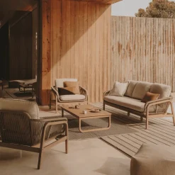 Loungeset Vellana Acaciahout, Met 3-zits bank, 2 fauteuils en salontafel