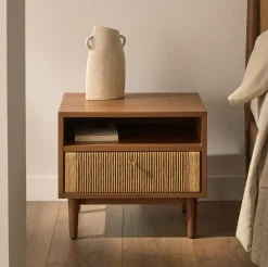 Nachtkastje Elan Notenhout, Met 1 lade