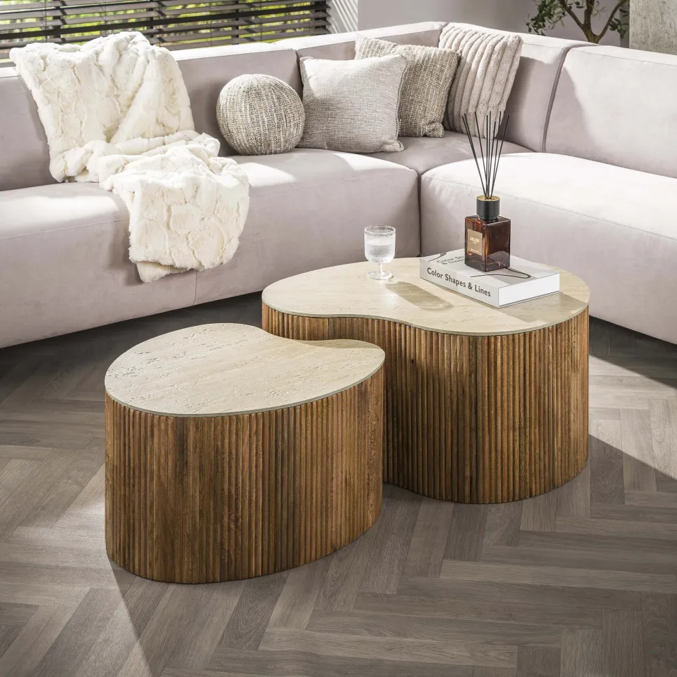 Niervormige Salontafel Beckie Mangohout en Keramiek in Travertin-look, Set van 2 stuks