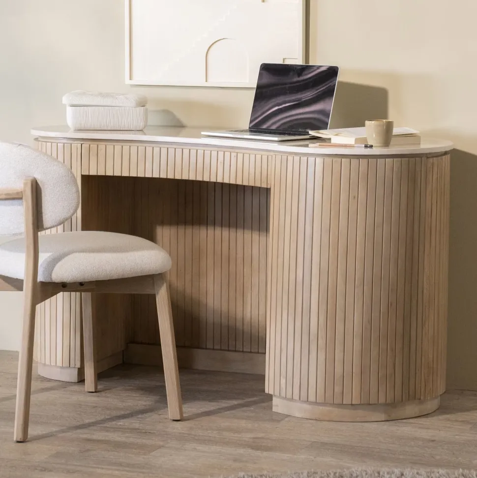 Organisch Bureau Kira Mangohout en marmer, 129 x 60cm