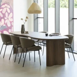 Organische Eettafel Josh Eiken, kleur Bruin