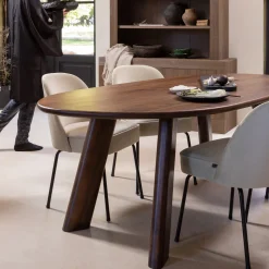 Organische Eettafel Roundly Mangohout, kleur Walnoot