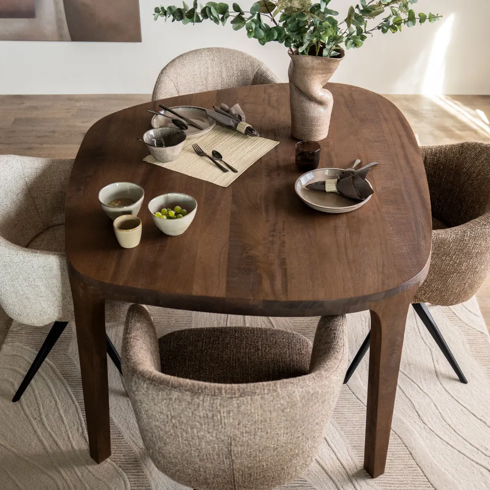 Organische Eettafel Taylor Mangohout