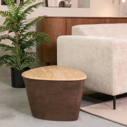 Organische Salontafel Ravi Travertin en hout, 70 x 50cm