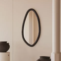 Organische Spiegel Magrit Mungurhout, 110 x 60cm