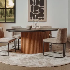 Ovale Eettafel Palazzo Teakhout en mineraal stucwerk