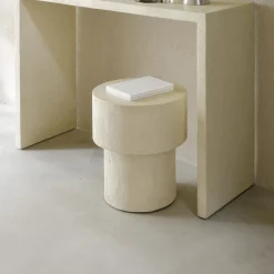 Ronde Bijzettafel Elements Microcement, 41cm, kleur Off White