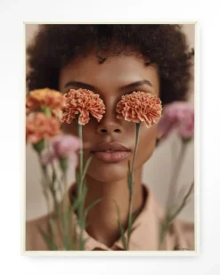 Wandkleed Carnation in maat en frame naar keuze