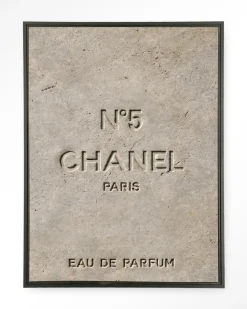 Wandkleed Number 5 in maat en frame naar keuze