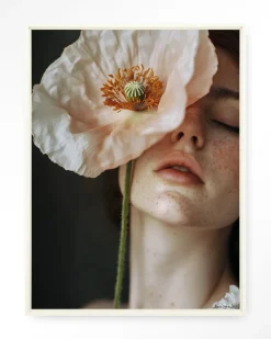 Wandkleed Poppy Flower in maat en frame naar keuze