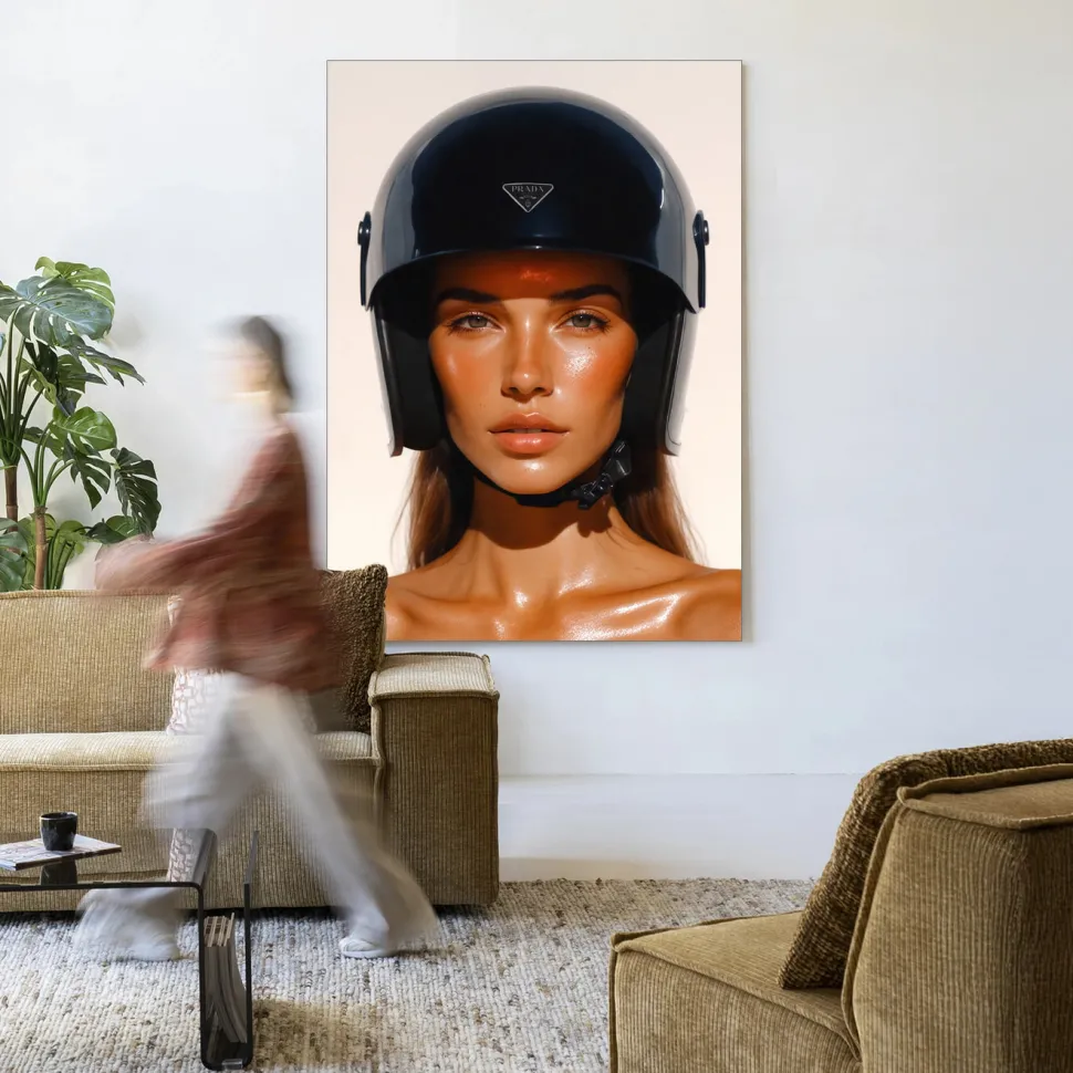 Wandkleed Prada Helmet in maat en frame naar keuze